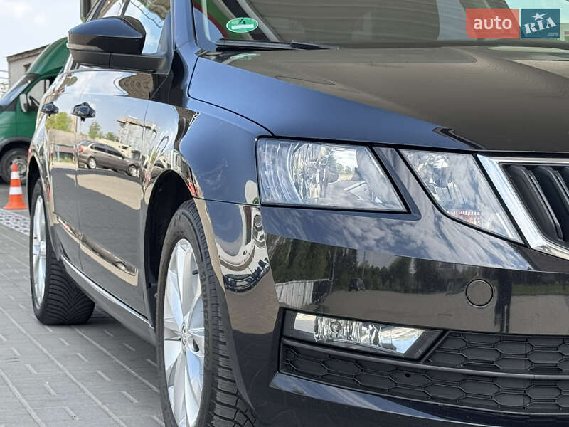Універсал Skoda Octavia 2017 в Житомирі