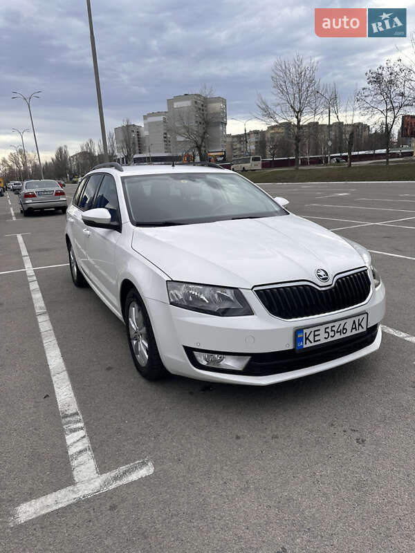 Универсал Skoda Octavia 2013 в Каменском