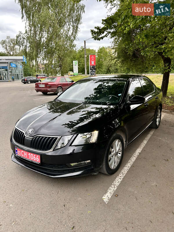 Лифтбек Skoda Octavia 2019 в Ивано-Франковске
