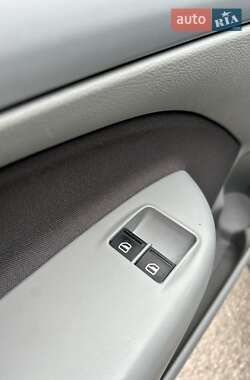 Лифтбек Skoda Octavia 2009 в 