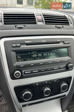 Лифтбек Skoda Octavia 2009 в 
