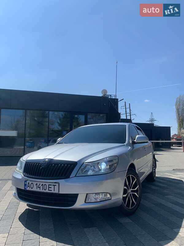 Лифтбек Skoda Octavia 2010 в Ужгороде