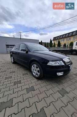 Лифтбек Skoda Octavia 2005 в Ровно