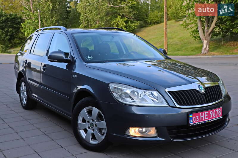 Универсал Skoda Octavia 2011 в 
