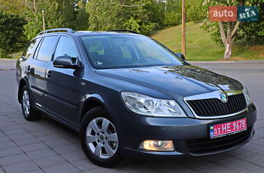 Универсал Skoda Octavia 2011 в 