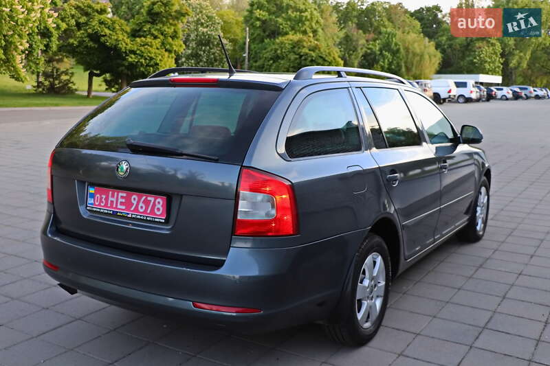 Універсал Skoda Octavia 2011 в Кременчуці