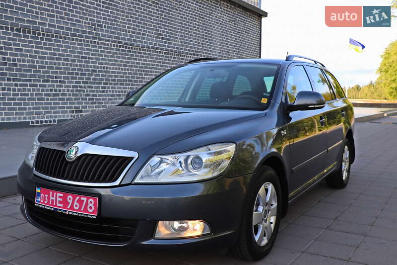 Універсал Skoda Octavia 2011 в Кременчуці