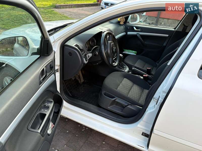 Универсал Skoda Octavia 2011 в Ужгороде фото 5 Универсал Skoda Octavia 2011 в Ужгороде