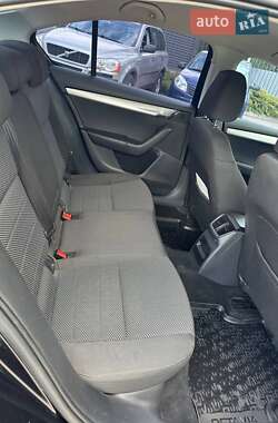 Ліфтбек Skoda Octavia 2013 в 