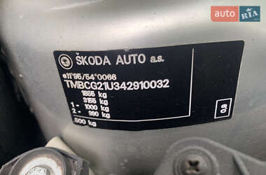 Лифтбек Skoda Octavia 2004 в 