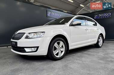 Лифтбек Skoda Octavia 2016 в 