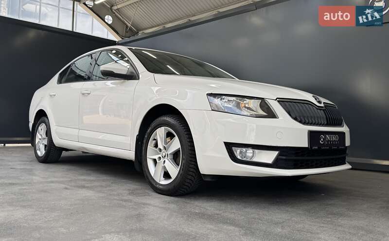 Лифтбек Skoda Octavia 2016 в Киеве