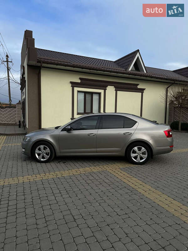Ліфтбек Skoda Octavia 2015 в Тульчині