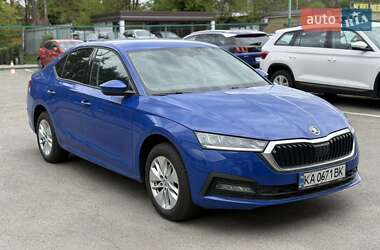 Лифтбек Skoda Octavia 2020 в 