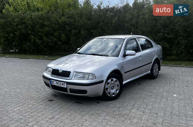 Лифтбек Skoda Octavia 2005 в 