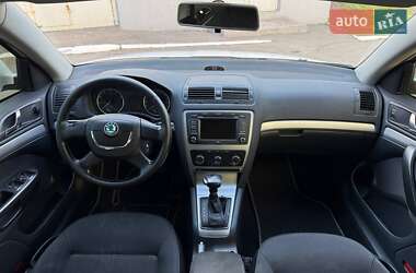 Ліфтбек Skoda Octavia 2011 в 