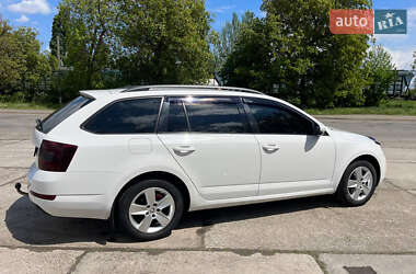 Универсал Skoda Octavia 2016 в 