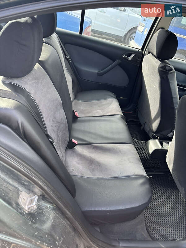 Ліфтбек Skoda Octavia 2003 в Полтаві