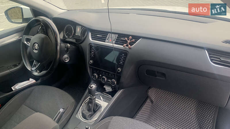 Универсал Skoda Octavia 2019 в Тернополе