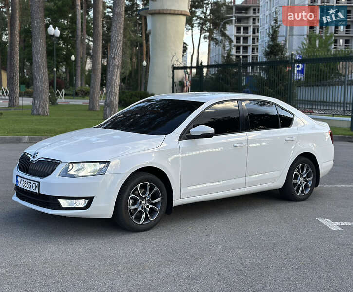 Ліфтбек Skoda Octavia 2014 в Харкові