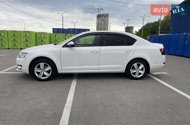 Лифтбек Skoda Octavia 2016 в 