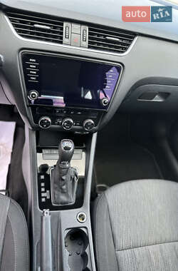 Універсал Skoda Octavia 2017 в 