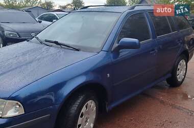 Универсал Skoda Octavia 2010 в 