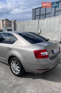 Лифтбек Skoda Octavia 2018 в 