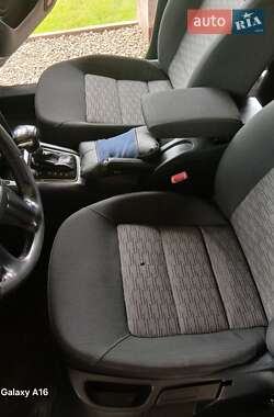 Универсал Skoda Octavia 2010 в 