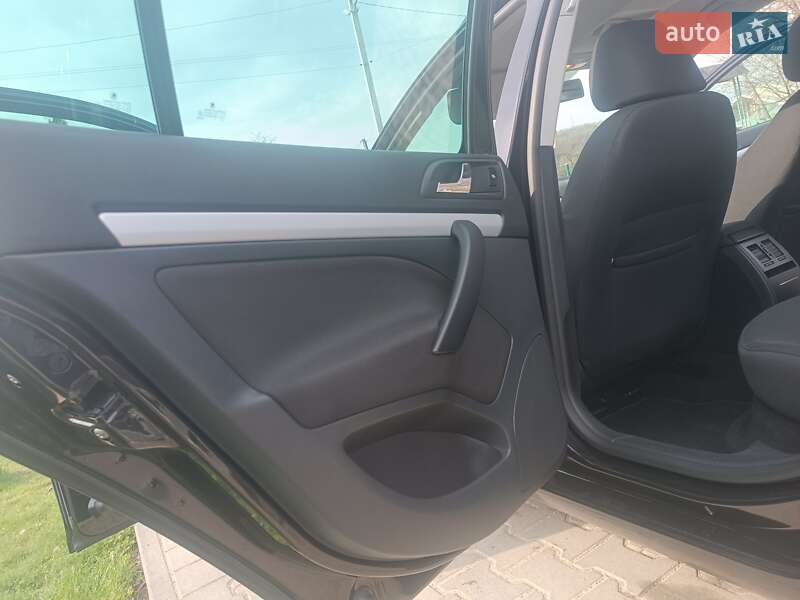 Универсал Skoda Octavia 2011 в Богородчанах