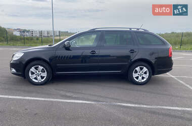 Универсал Skoda Octavia 2012 в 