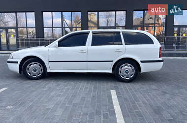 Универсал Skoda Octavia 2001 в 