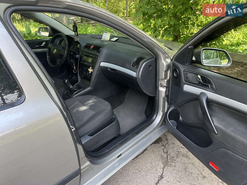 Лифтбек Skoda Octavia 2008 в Виннице