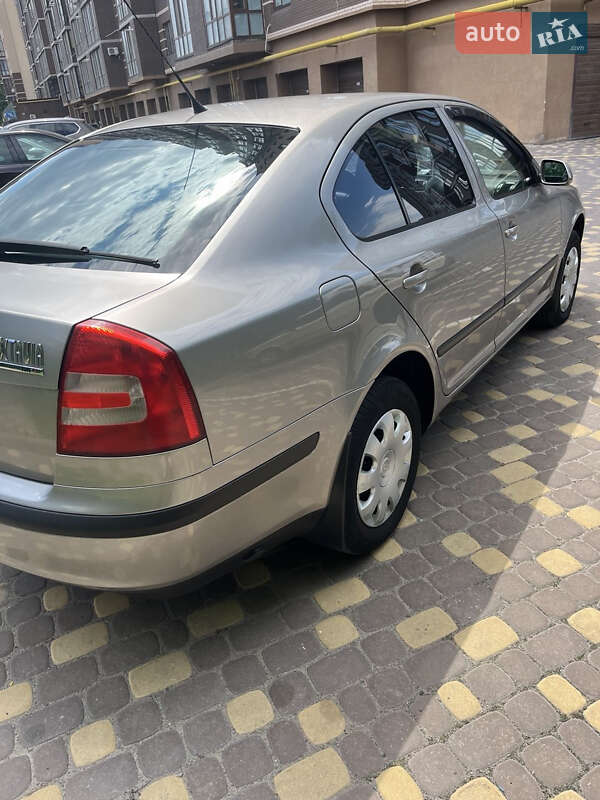 Лифтбек Skoda Octavia 2008 в Виннице