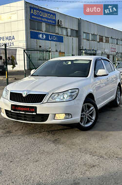 Універсал Skoda Octavia 2010 в Сумах