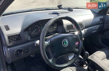 Универсал Skoda Octavia 2003 в 