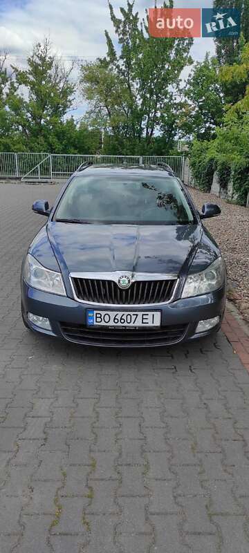 Універсал Skoda Octavia 2009 в 