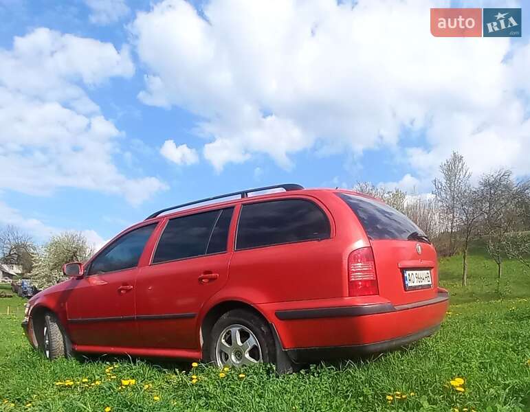 Універсал Skoda Octavia 1999 в Великому Березному