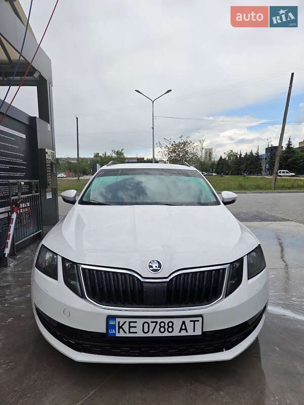 Универсал Skoda Octavia 2018 в 