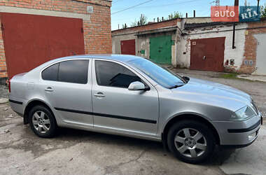 Ліфтбек Skoda Octavia 2005 в 