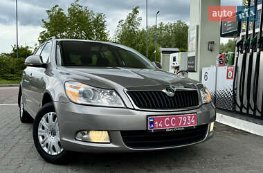 Універсал Skoda Octavia 2010 в Дрогобичі