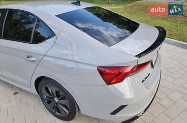 Ліфтбек Skoda Octavia 2021 в 