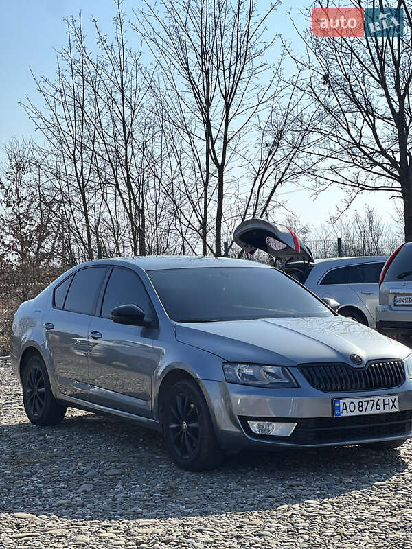 Лифтбек Skoda Octavia 2013 в Хусте