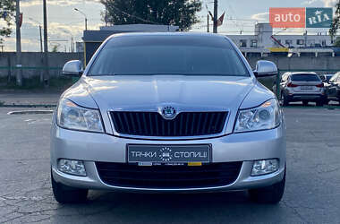 Ліфтбек Skoda Octavia 2012 в 