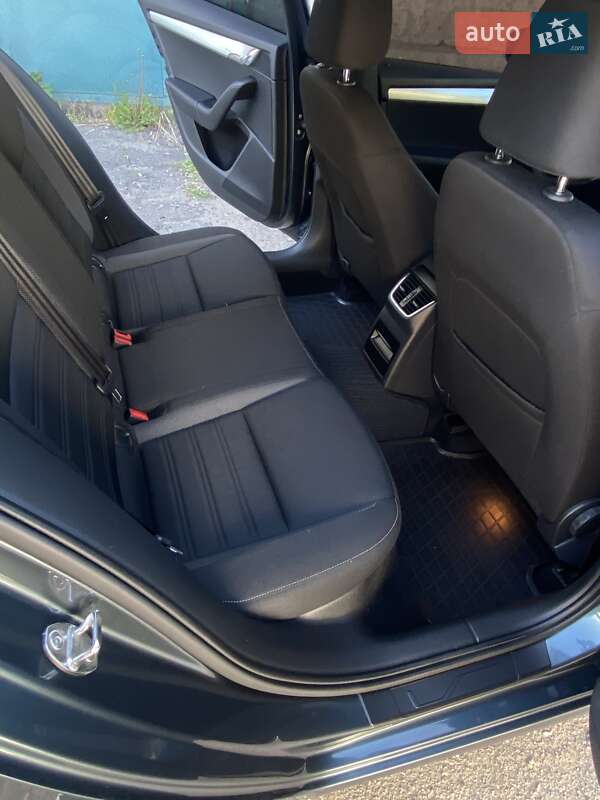 Лифтбек Skoda Octavia 2017 в Днепре