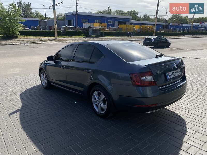 Лифтбек Skoda Octavia 2017 в Днепре