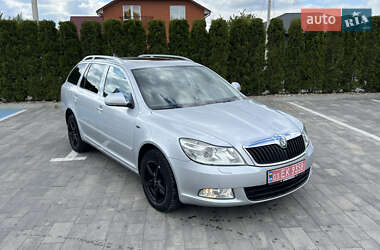 Універсал Skoda Octavia 2012 в 