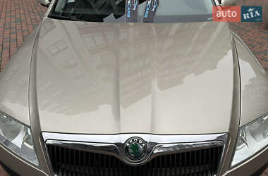 Лифтбек Skoda Octavia 2005 в 