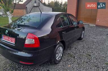 Ліфтбек Skoda Octavia 2013 в 