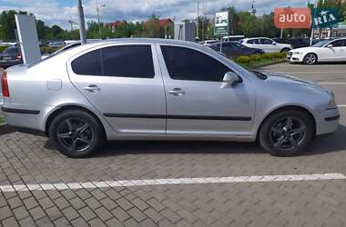 Ліфтбек Skoda Octavia 2005 в 